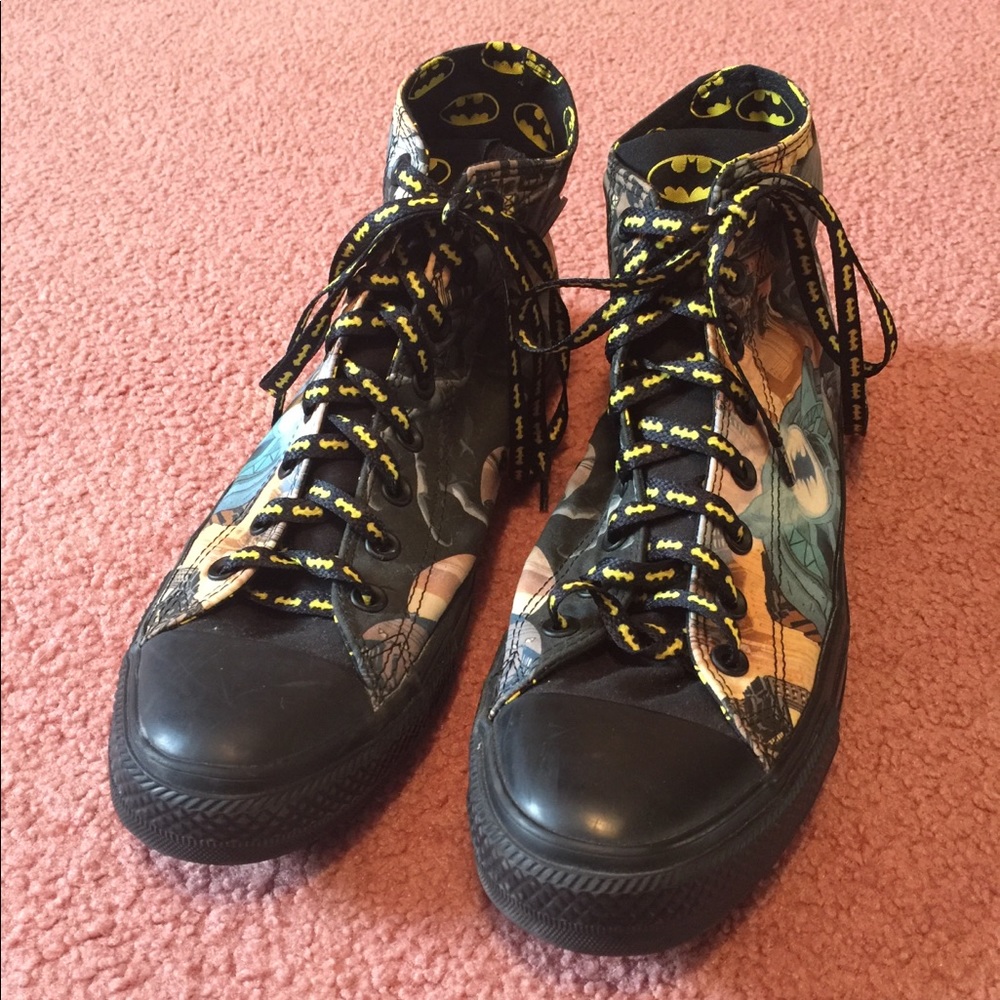 Batman Converse